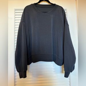 Lululemon Softstreme Perfectly Oversized Cropped Crew, size 20